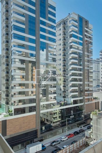 apartment em Rua 264, Meia Praia - Itapema - SC