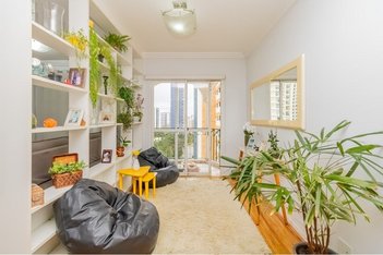 apartment em Rua Doutor Oscar Monteiro de Barros, Vila Suzana - São Paulo - SP