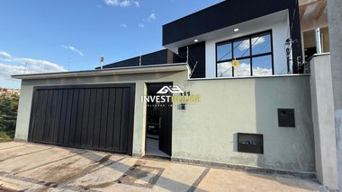 house em Rua Maria Cecília Leite Ribeiro, Jardim Girassol - Guaxupé - MG