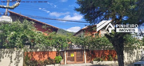 house em Rua Jacuí, Alto - Teresópolis - RJ