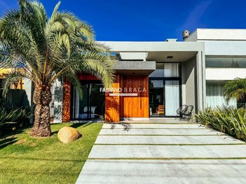 house em Rua Rio Camisas, Centro - Xangri-Lá - RS