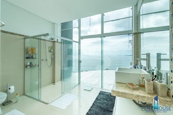 house em Avenida Rodesindo Pavan, Praia do Estaleiro - Balneário Camboriú - SC