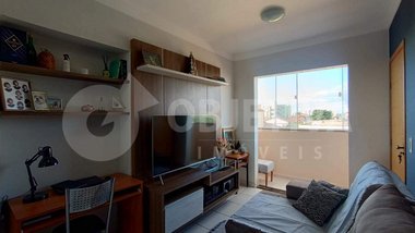 apartment em Rua Antônio Rezende Chaves, Santa Mônica - Uberlândia - MG