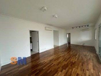 apartment em Rua Benedito Lapin, Itaim Bibi - São Paulo - SP