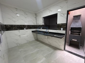 house em Rua Rubens Gonçalves de Freitas, Tupi - Praia Grande - SP