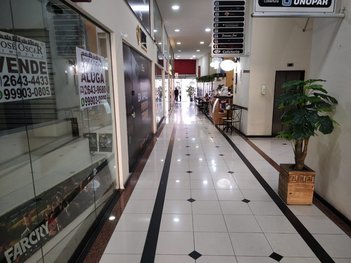 business em Praça Porto Rocha, Centro - Cabo Frio - RJ