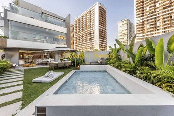 house em Avenida Prefeito Dulcídio Cardoso, Barra da Tijuca - Rio de Janeiro - RJ