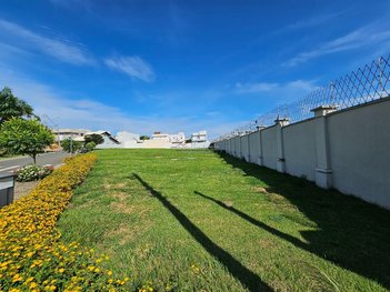 land_lot em Avenida Olívio Franceschini, Parque São Miguel - Hortolândia - SP