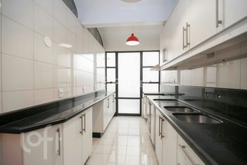 house em Avenida Ganzo, Menino Deus - Porto Alegre - RS