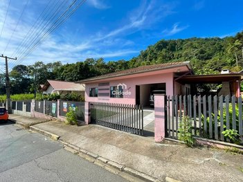 house em Rua Águas Claras, Ilha da Figueira - Jaraguá do Sul - SC