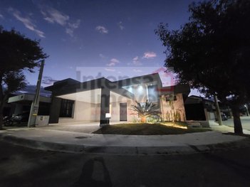 house em Rua Voluntário Benedito Sérgio, Parque São Cristóvão - Taubaté - SP