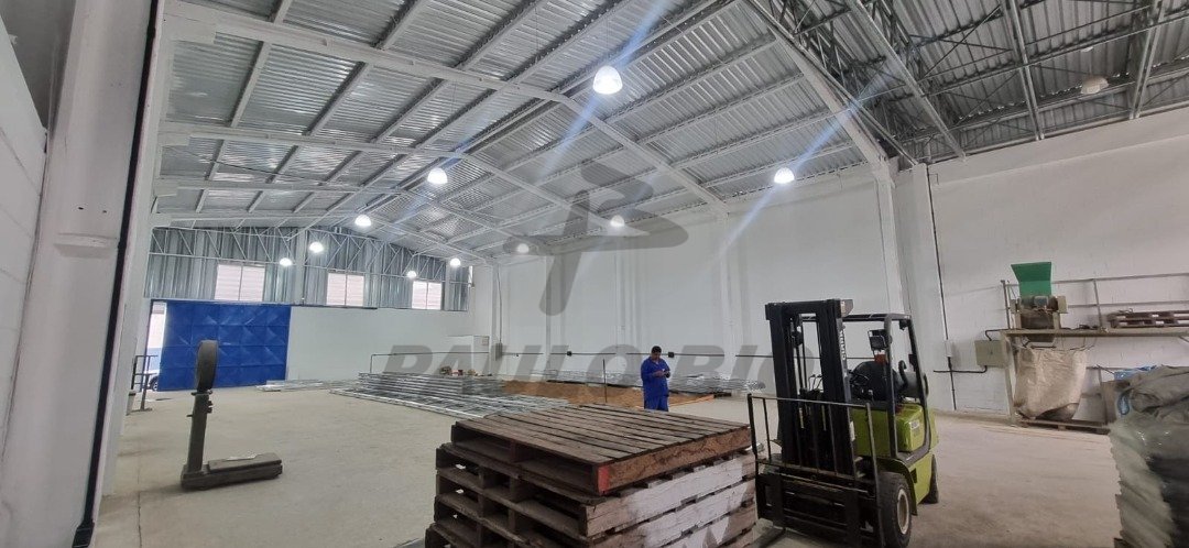 WhatsApp Image 2025-10-07 at 17.23