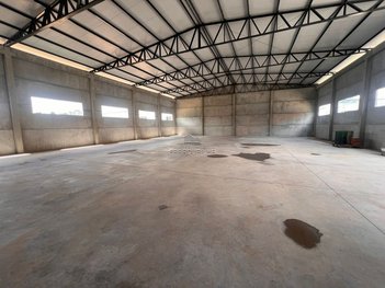 industrial em Avenida Deodoro Weissheimer, Medianeira - Farroupilha - RS