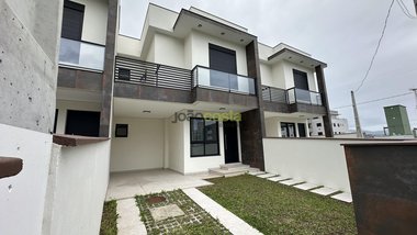 house em Rua Arcanjo Cândido da Silva, Praia de Fora - Palhoça - SC