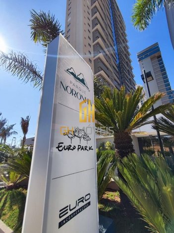 apartment em Avenida PL 3, Park Lozandes - Goiânia - GO