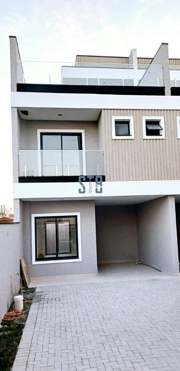 house em Rua Tereza Magrin Buso, Sítio Cercado - Curitiba - PR