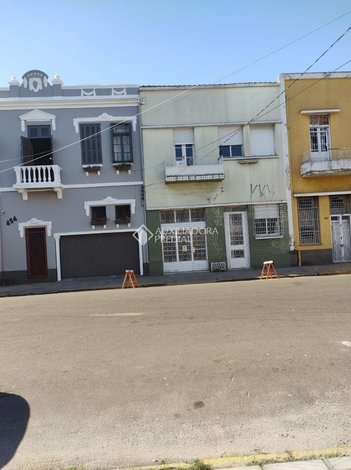 house em Rua Gaspar Martins, Floresta - Porto Alegre - RS
