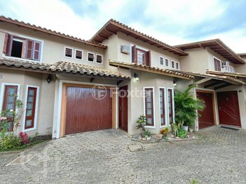 house em Travessa Alfredo Magalhães, Ipanema - Porto Alegre - RS