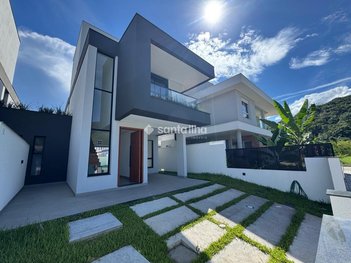 house em Rodovia Doutor Antônio Luiz Moura Gonzaga, Rio Tavares - Florianópolis - SC