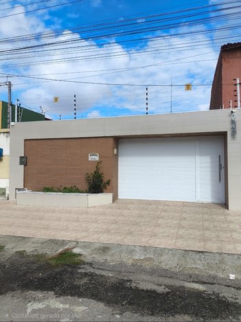 house em Rua Um, Jardim das Oliveiras - Fortaleza - CE