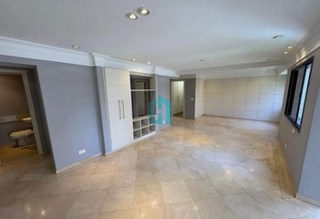 apartment em Avenida Hélio Pellegrino, Vila Nova Conceição - São Paulo - SP
