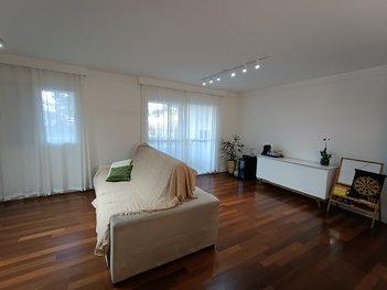 apartment em Rua Renato Egídio de Souza Aranha, Cidade São Francisco - São Paulo - SP