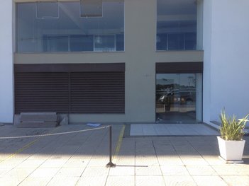 business em R. Mario de Boni, Sanvitto - Caxias do Sul - RS