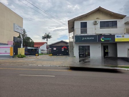 Cômodo Condomínio