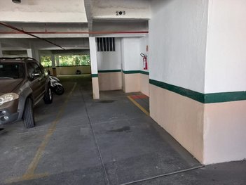 business em Rua Dezesseis de Março, Centro - Petrópolis - RJ