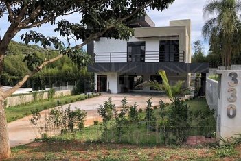 house em Rua Silvinha Araújo, Chácaras São Carlos - Cotia - SP