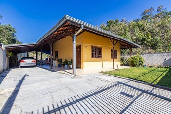 house em Avenida Alzira Berton Pauletto, Del Rey - São José dos Pinhais - PR