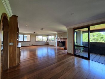 apartment em Rua Líbero Badaró, Passo da Areia - Porto Alegre - RS