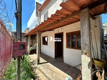 house em Rua José Nivaldo Alves, Castanheira (Barreiro) - Belo Horizonte - MG