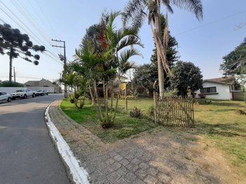 land_lot em Rua Antártida, Centro - Pinhais - PR