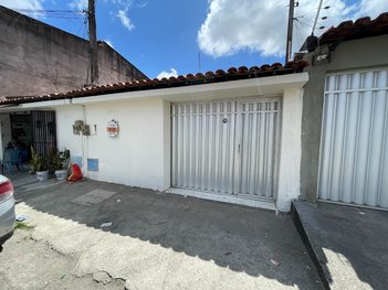 house em Rua Matos Vasconcelos, Bela Vista - Fortaleza - CE