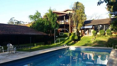 house em Avenida Dona Cherubina Viana, Vila Santo Antônio - Cotia - SP