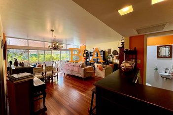 apartment em Rua Presidente Carlos de Campos, Laranjeiras - Rio de Janeiro - RJ