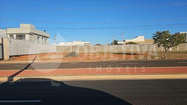 land_lot em Avenida Palmeira Real, Novo Mundo - Uberlândia - MG