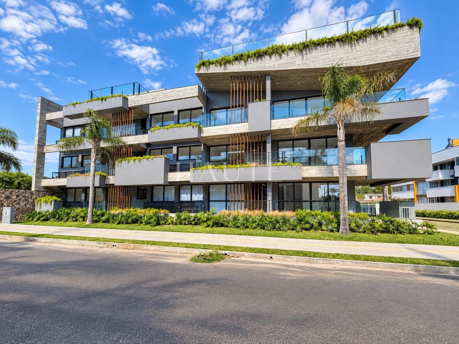 Studio 42m² no Florença | Espaço e Conforto na Praia da Cal