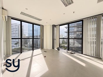 office em Avenida Carlos Gomes, Auxiliadora - Porto Alegre - RS