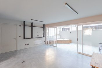 apartment em Rua Desembargador Alves Nogueira, Petrópolis - Porto Alegre - RS