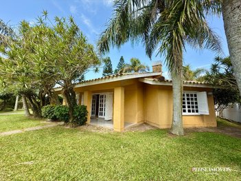 house em Rua Ipê, Xangri-Lá - Xangri-Lá - RS