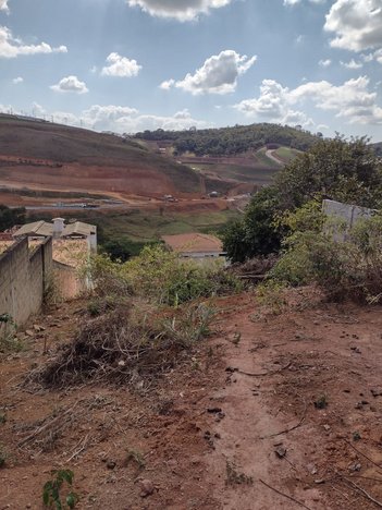 land_lot em Doutor Mário Rodrigues Seabra, Paraíso - Ponte Nova - MG