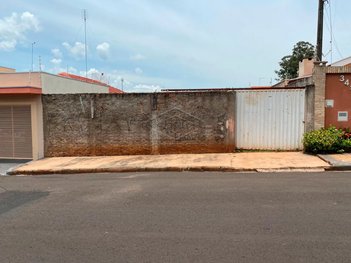 house em Rua Santo Antônio, Vila Nova Irerê - Lençóis Paulista - SP