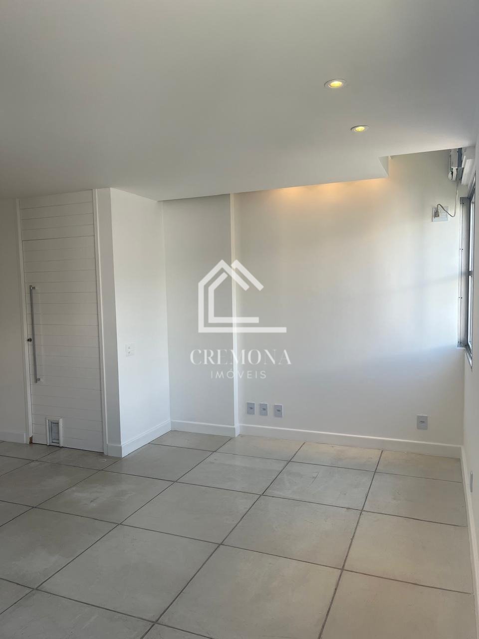 WhatsApp Image 2025-10-28 at 07.06