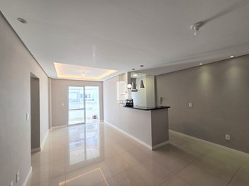 apartment em Rua Pedro Vieira Vidal, Pantanal - Florianópolis - SC