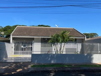 house em Rua Curió, Conjunto Habitacional Sanenge III - Maringá - PR
