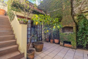 house em Rua Conde Sílvio Álvares Penteado, Pinheiros - São Paulo - SP