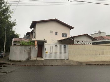 house em Rua Pedro Gervásio Bernardes, Bom Retiro - Joinville - SC
