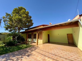 house em Rua Maria Inácia de Almeida Campos, Califórnia - Londrina - PR